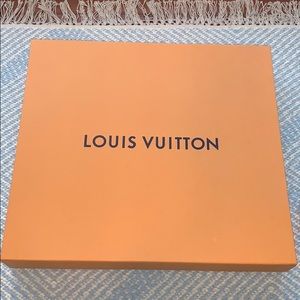 Louis Vuitton Lg. Box